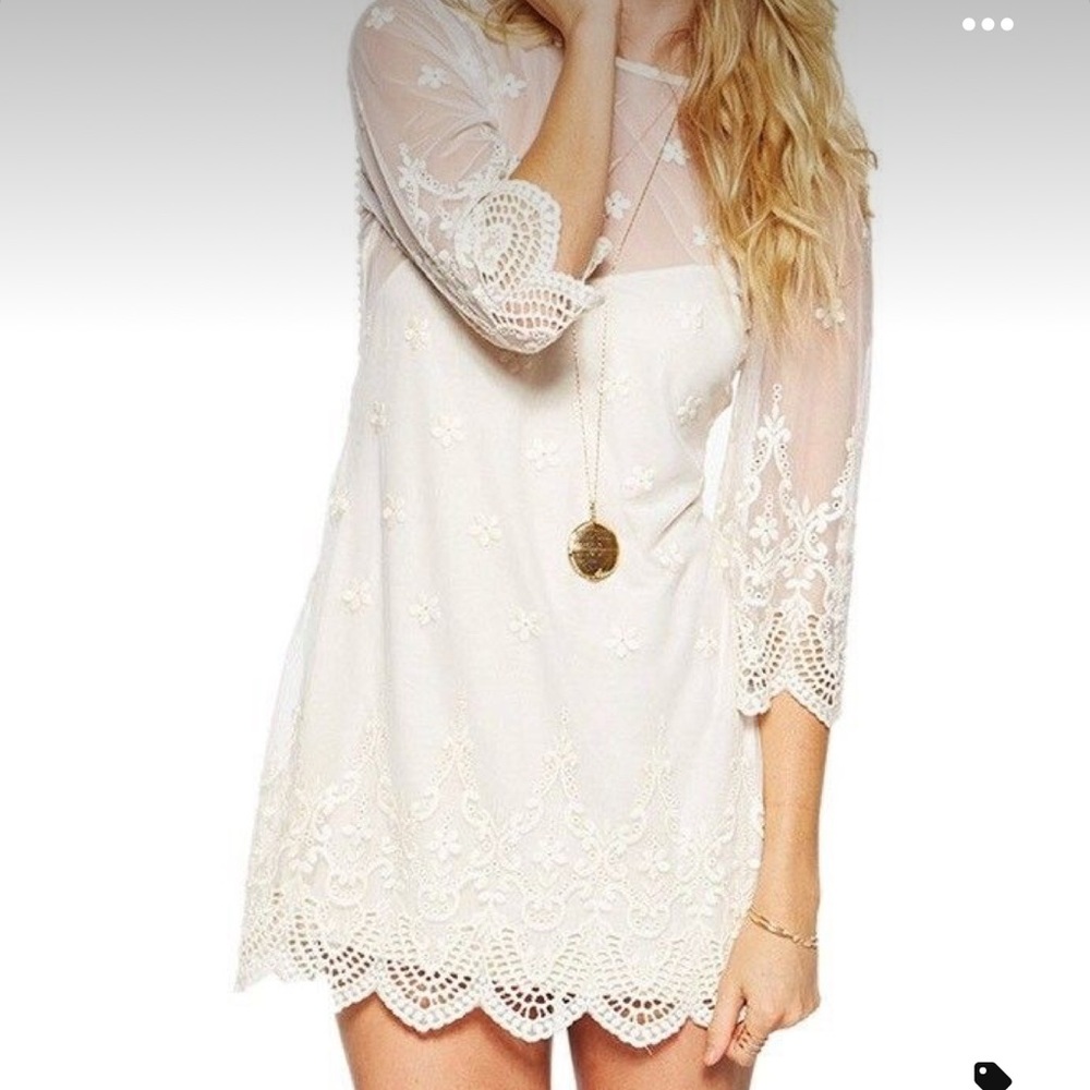 NWT!! Unique Lace Mini Dress Size S!!!